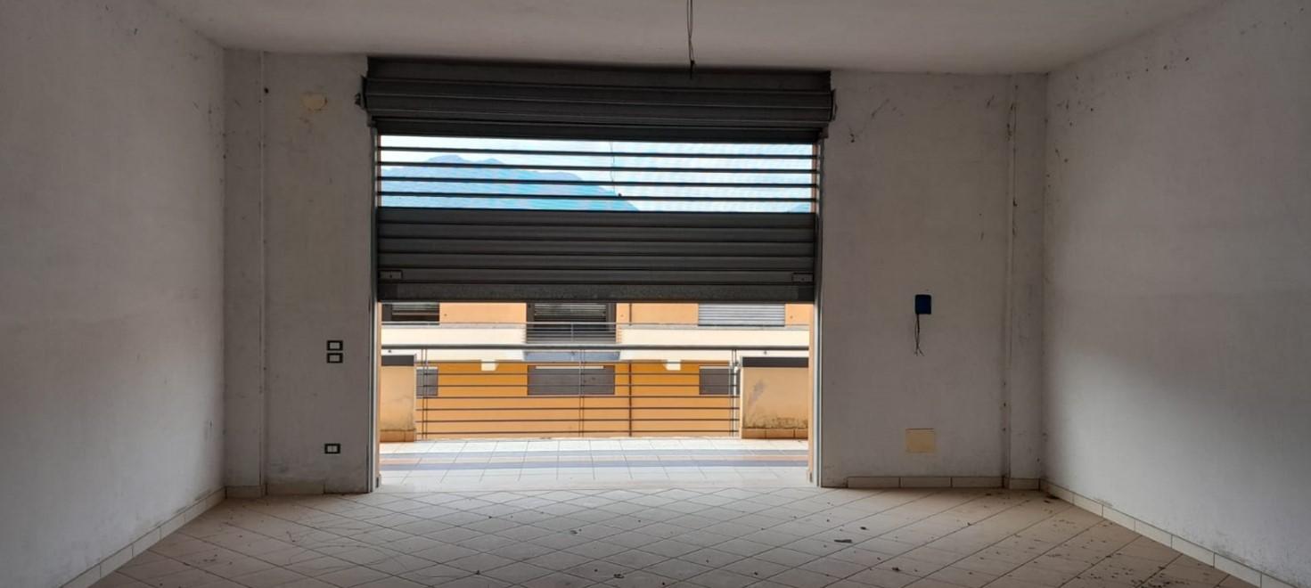 immobile negozio all'asta in Contrada Pantoni, 84030 Atena Lucana SA, Italia Atena Lucana, Salerno - 1