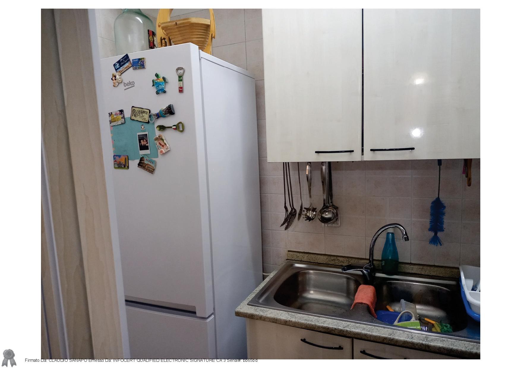 immobile appartamento all'asta in Via Milano n 23 - 73052 Parabita (LE) - 3