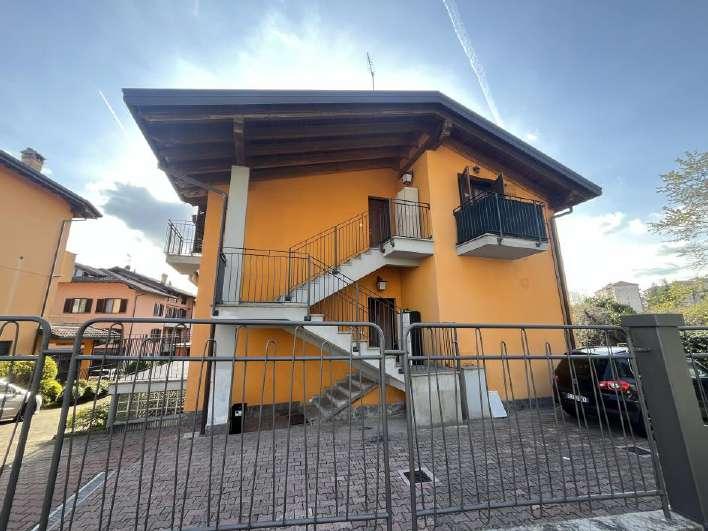 immobile appartamento all'asta in Viale Trieste 26 - 22077 Olgiate Comasco (CO) - 1