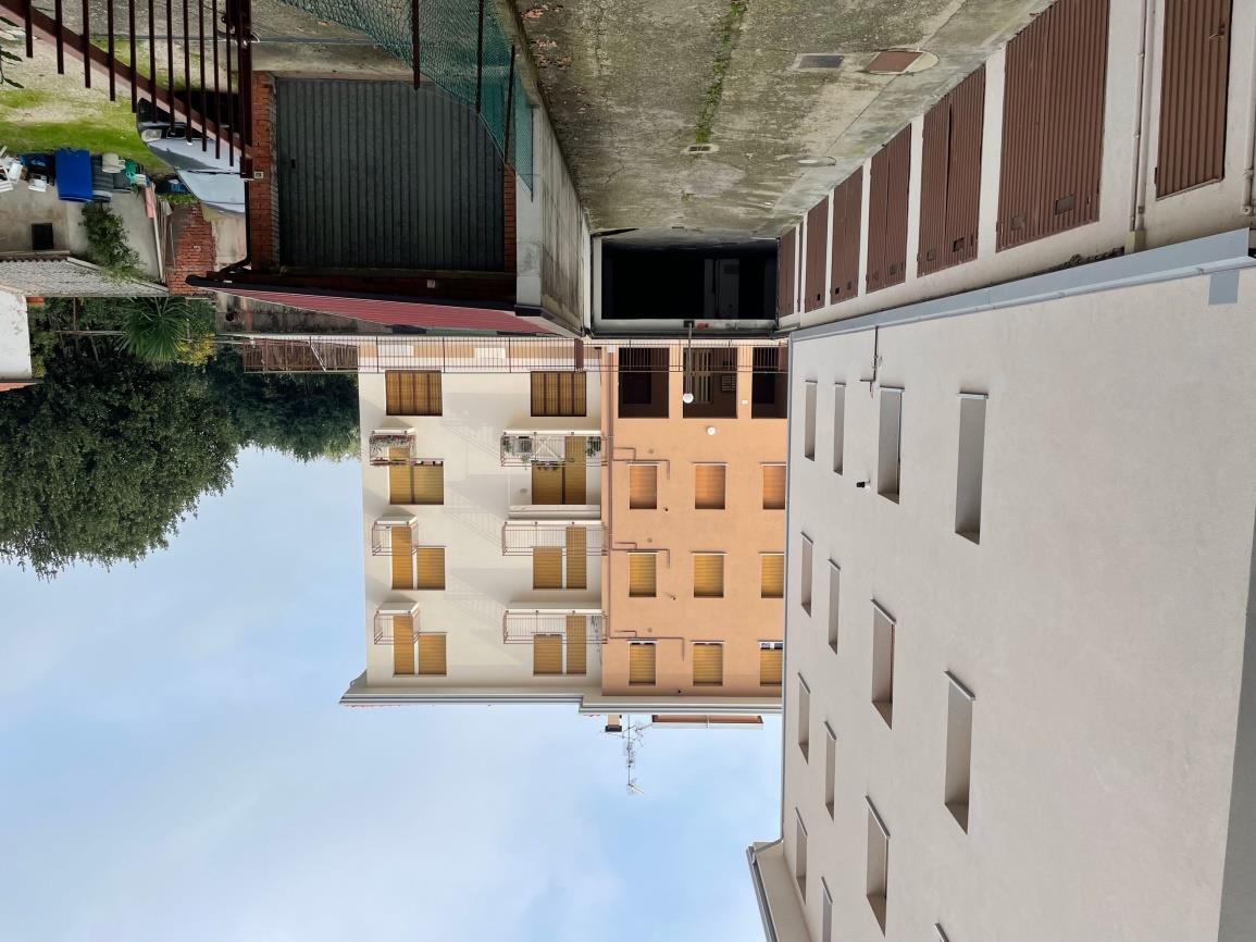 immobile appartamento all'asta in Viale Maria Zanotti n 38A - Imola (BO) - 5