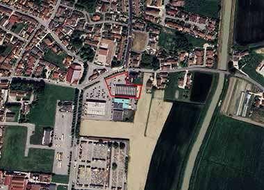 immobile attivita commerciale all'asta in Via Ugo Ruberti, 19, 46026 Quistello MN, Italia Quistello, Mantova - 1