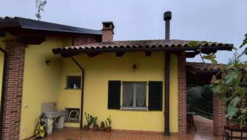 immobile villa all'asta in Via Avvocato Sebastiano Filipello, 12, 14022 Castelnuovo Don Bosco AT, Italia Castelnuovo Don Bosco, Asti - 4