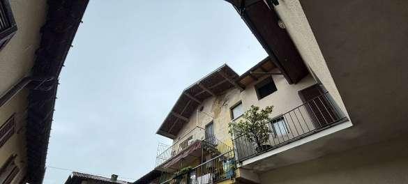 immobile appartamento all'asta in Vicolo Vira 8 - 21034 Cocquio-Trevisago (VA) - 3