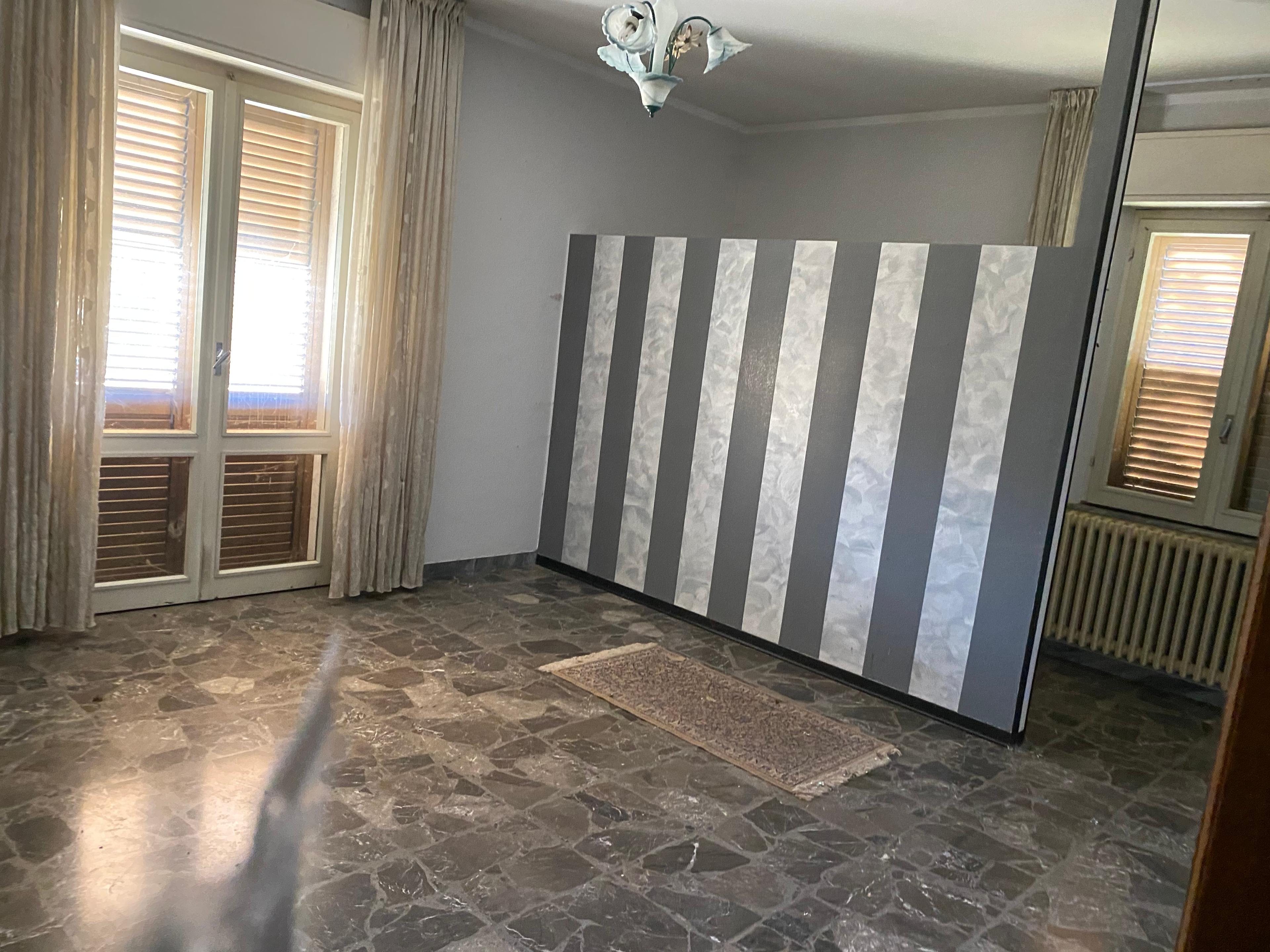 immobile appartamento all'asta in SANT'ONOFRIO DI CAMPLI via Fonte a Collina ex S P 17, n 75-77-79 - 64012 Campli (TE) - 1