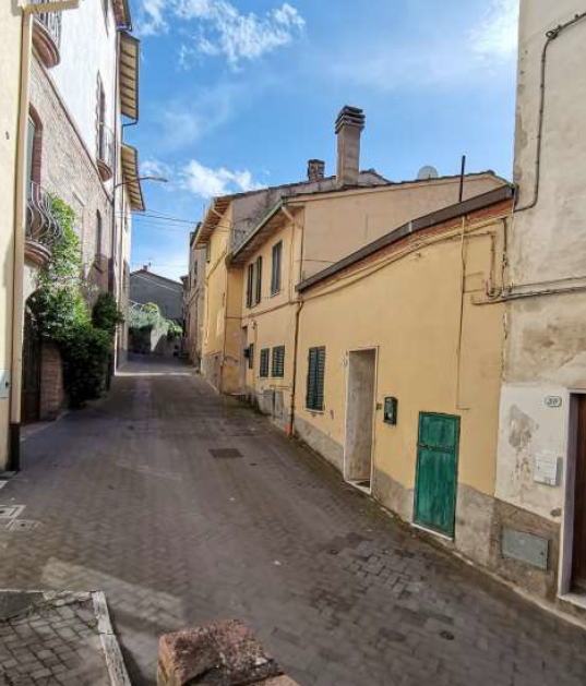 immobile appartamento all'asta in VIA DELLA LUPA N 2 - 06053 Deruta (PG) - 2