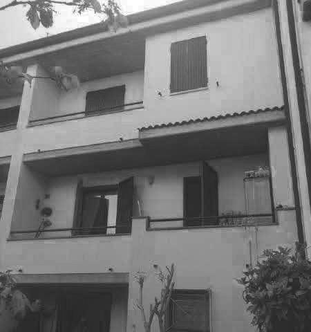 immobile appartamento all'asta in Viale Europa, 15, 48022 Lugo RA, Italia Lugo, Ravenna - 2