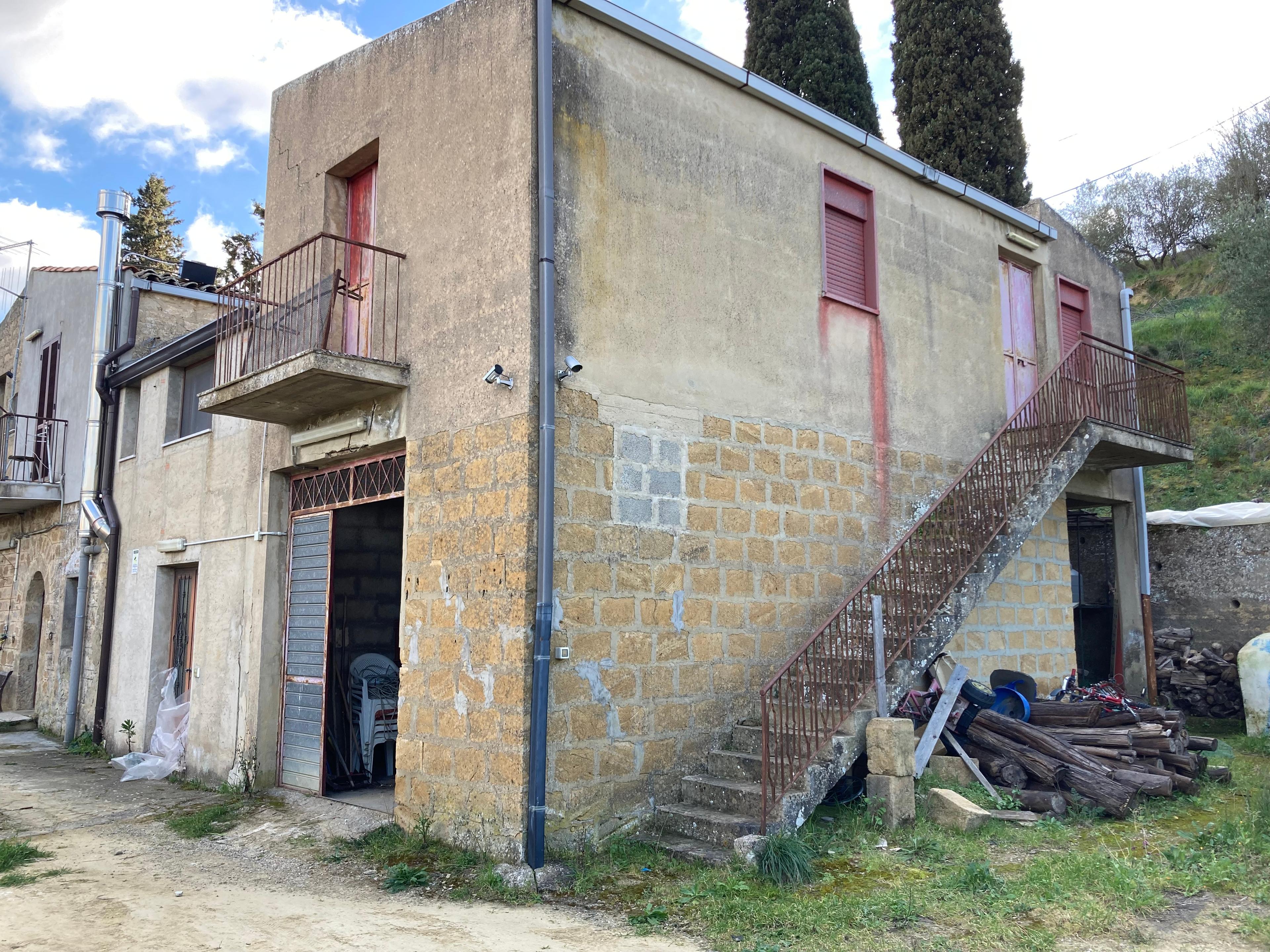 immobile casa singola all'asta in Contrada Scarante snc - 94015 Piazza Armerina (EN) - 1