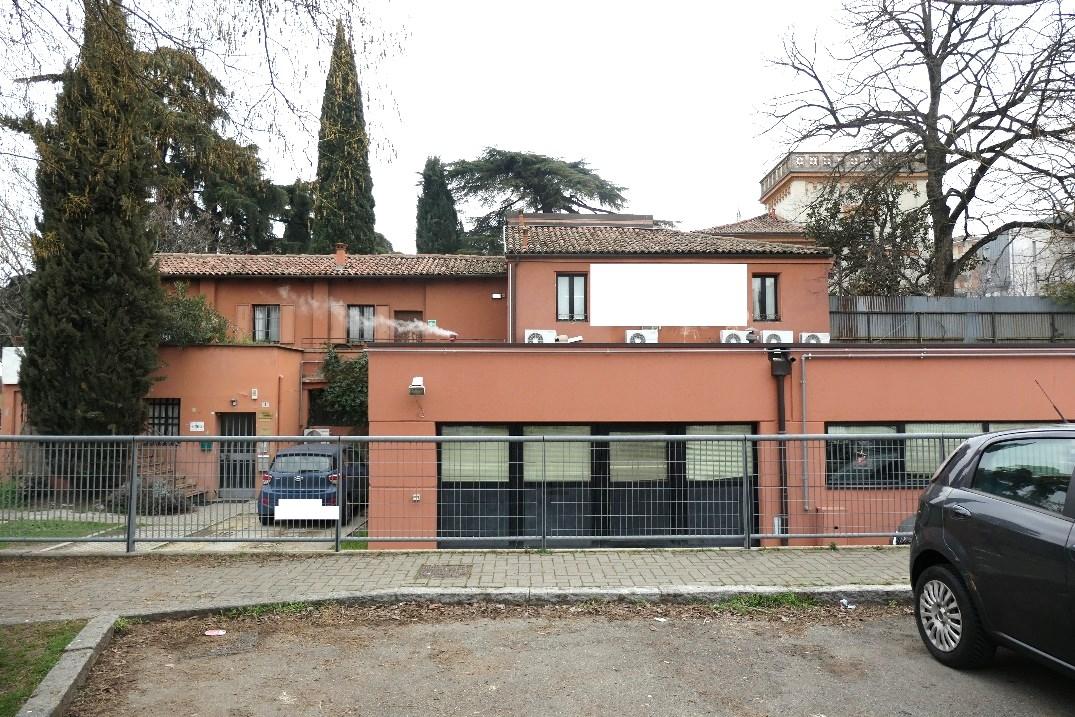 immobile attivita commerciale all'asta in via Saragat, 5 - Bologna (BO) - 2