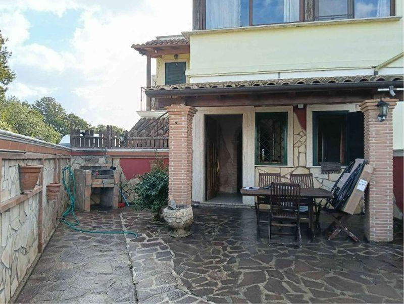 immobile villa all'asta in Via Orbetello, 35, 00040 Ardea RM, Italia Ardea, Roma - 1