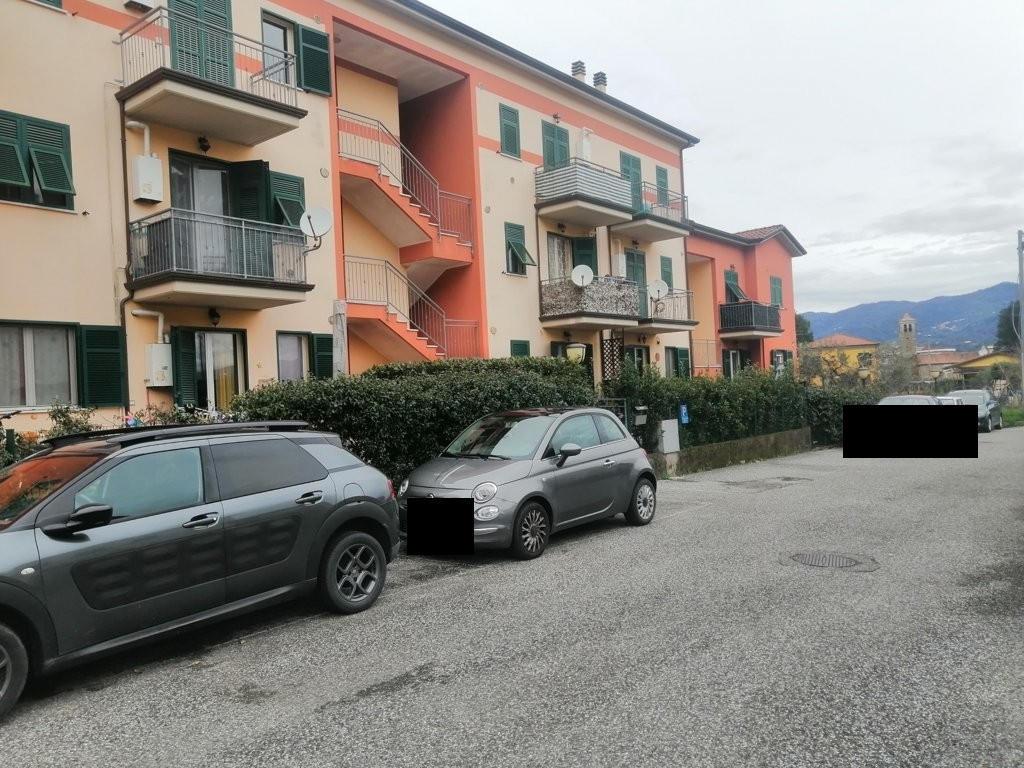 immobile appartamento all'asta in Via XV FEBBRAIO 1945 27/A - 19020 Follo (SP) - 1