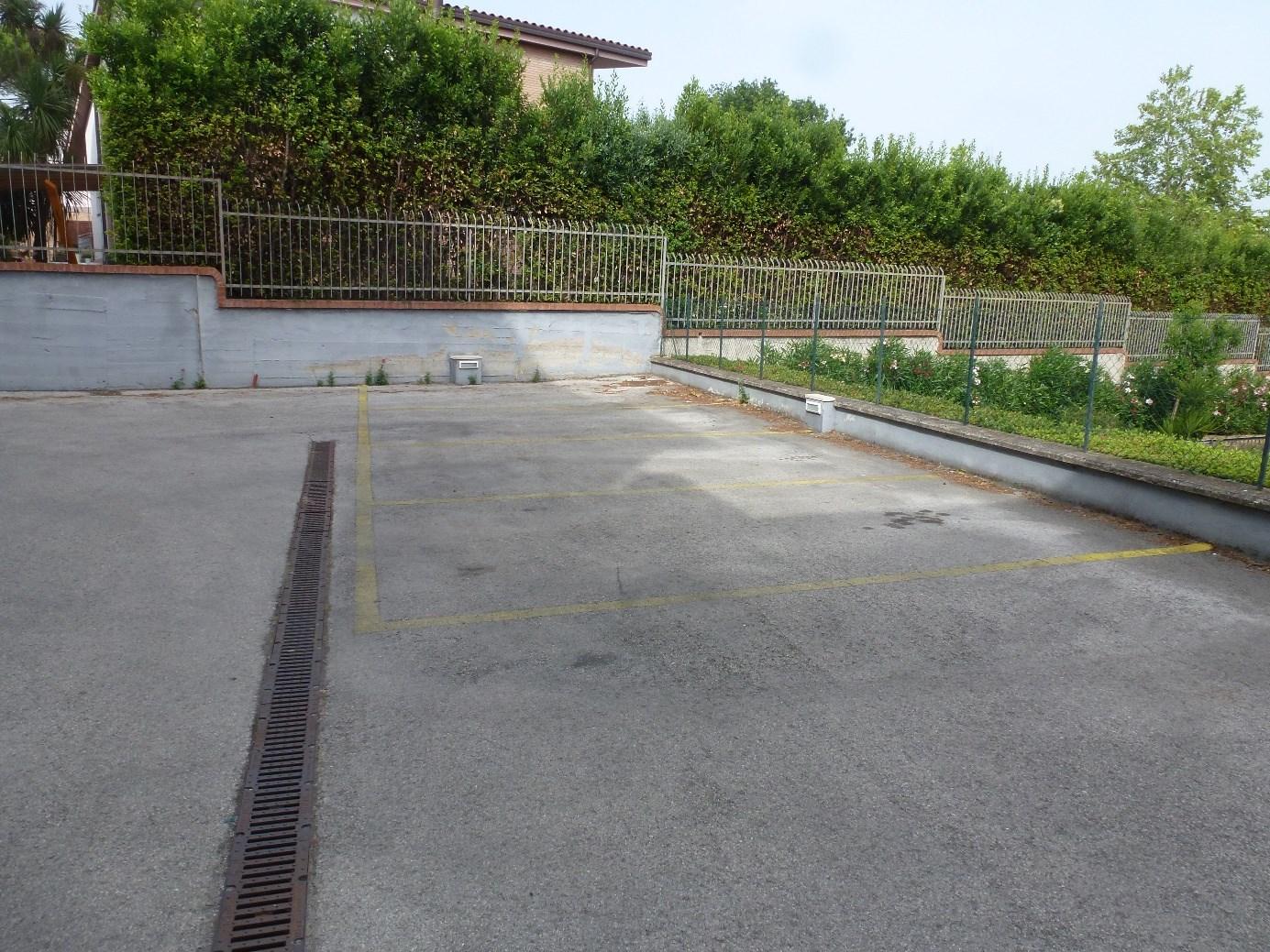 immobile posto auto all'asta in Via Capparuccia, 62012 Santa Maria Apparente MC, Italia - 62012 Civitanova Marche (MC) - 4