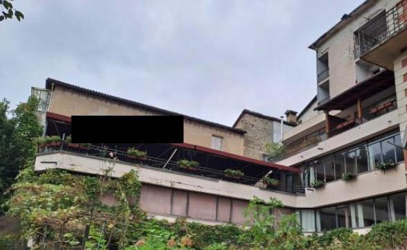 immobile attivita commerciale all'asta in Via Vittorio Emanuele 15 - 36076 Recoaro Terme (VI) - 1