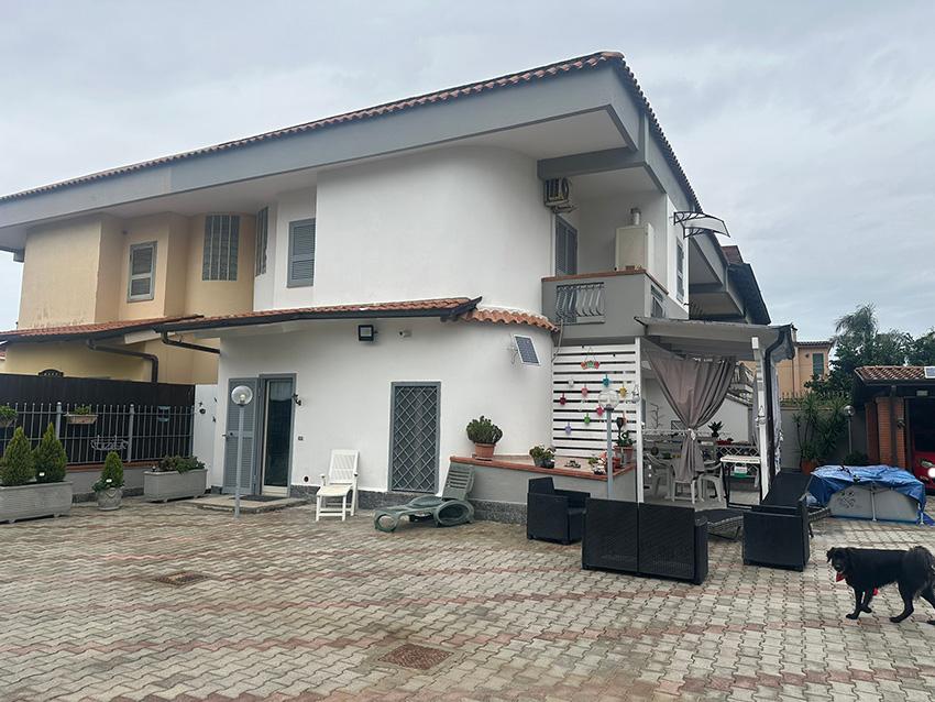 immobile villa all'asta in Via Vicinale Massariola, 67/A,Giugliano in Campania NA, Italia - 80014 Giugliano in Campania (NA) - 5