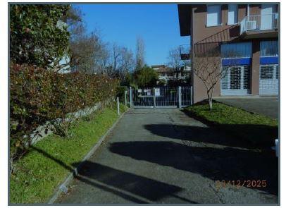 immobile appartamento all'asta in Via Azzano S Paolo, Stezzano BG, Italia - 24040 Stezzano (BG) - 1