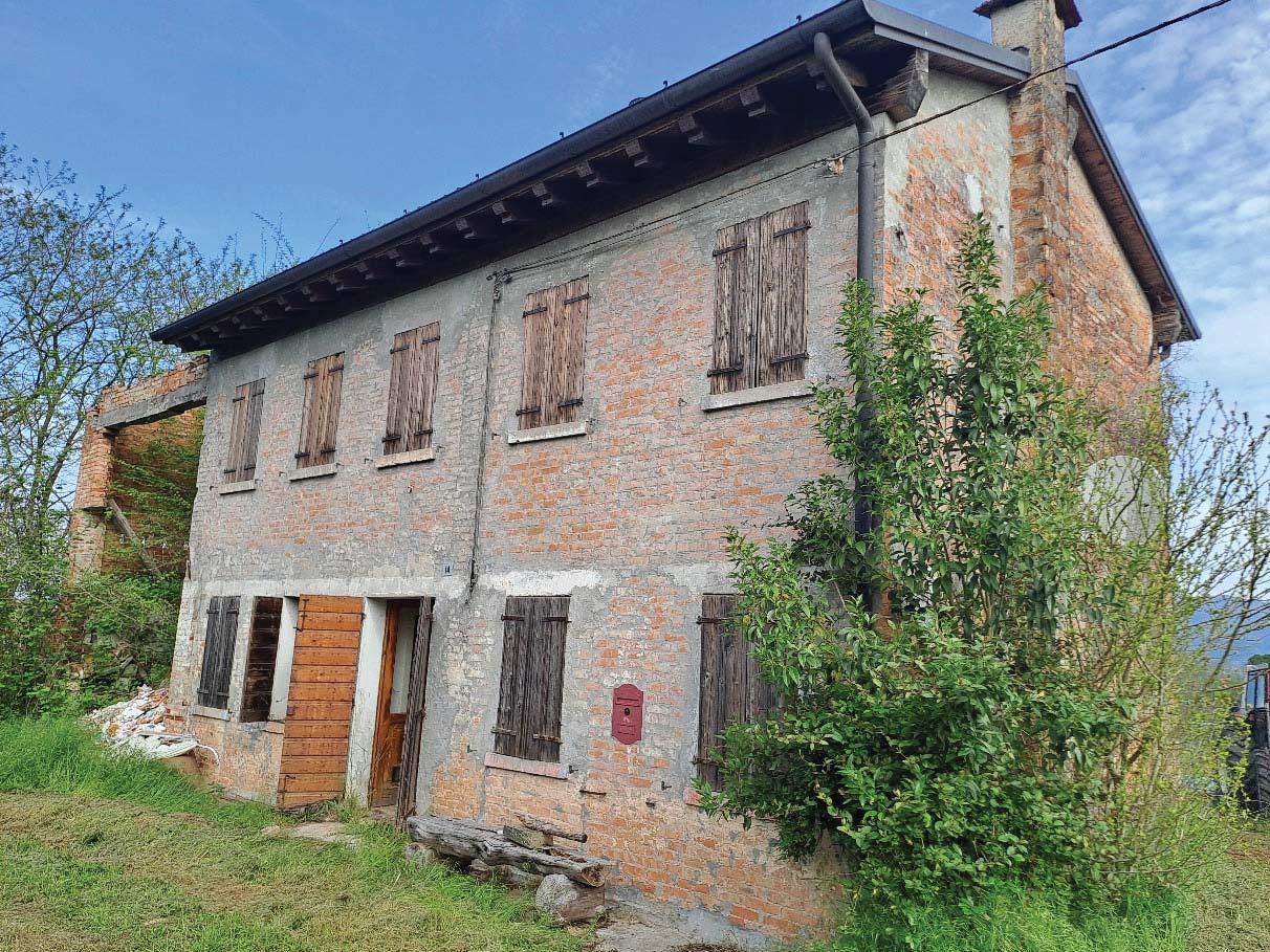 immobile rustico all'asta in Via Giuseppe Mancino, 14 - 31040 Giavera del Montello (TV) - 1
