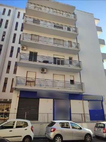 immobile negozio all'asta in Via Michele Barbaro 20 - Reggio di Calabria (RC) - 1