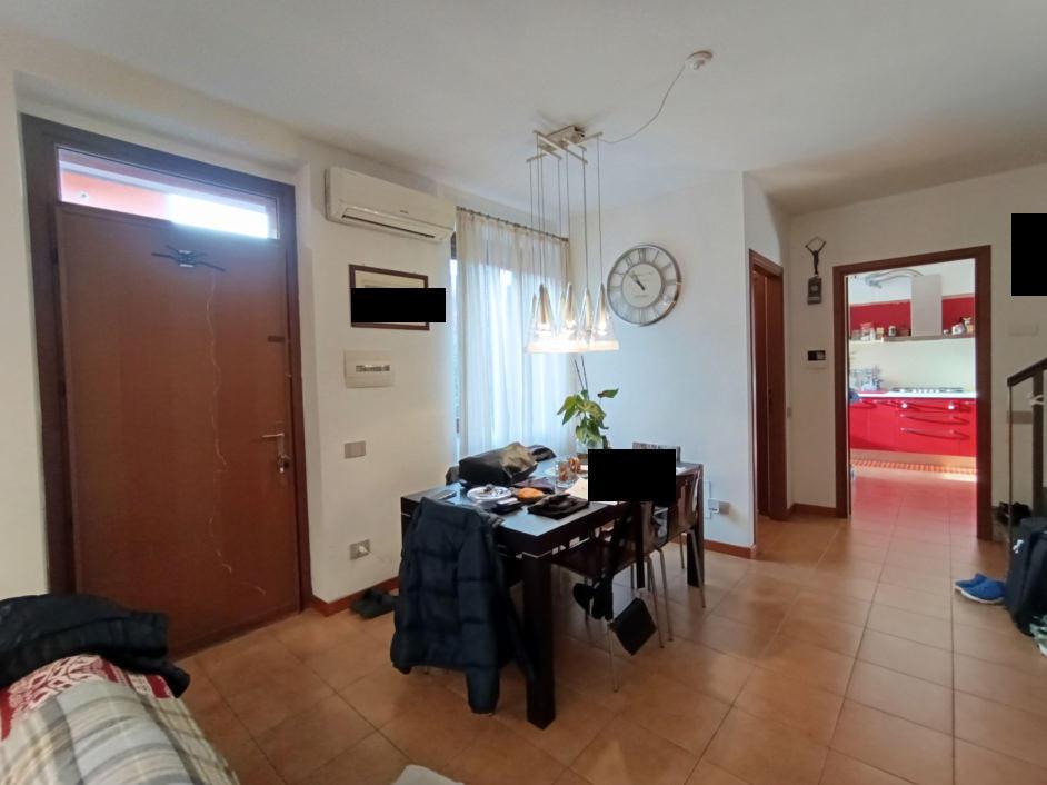 immobile appartamento all'asta in Via Privata Parrocchiale snc - 20020 Robecchetto con Induno (MI) - 4