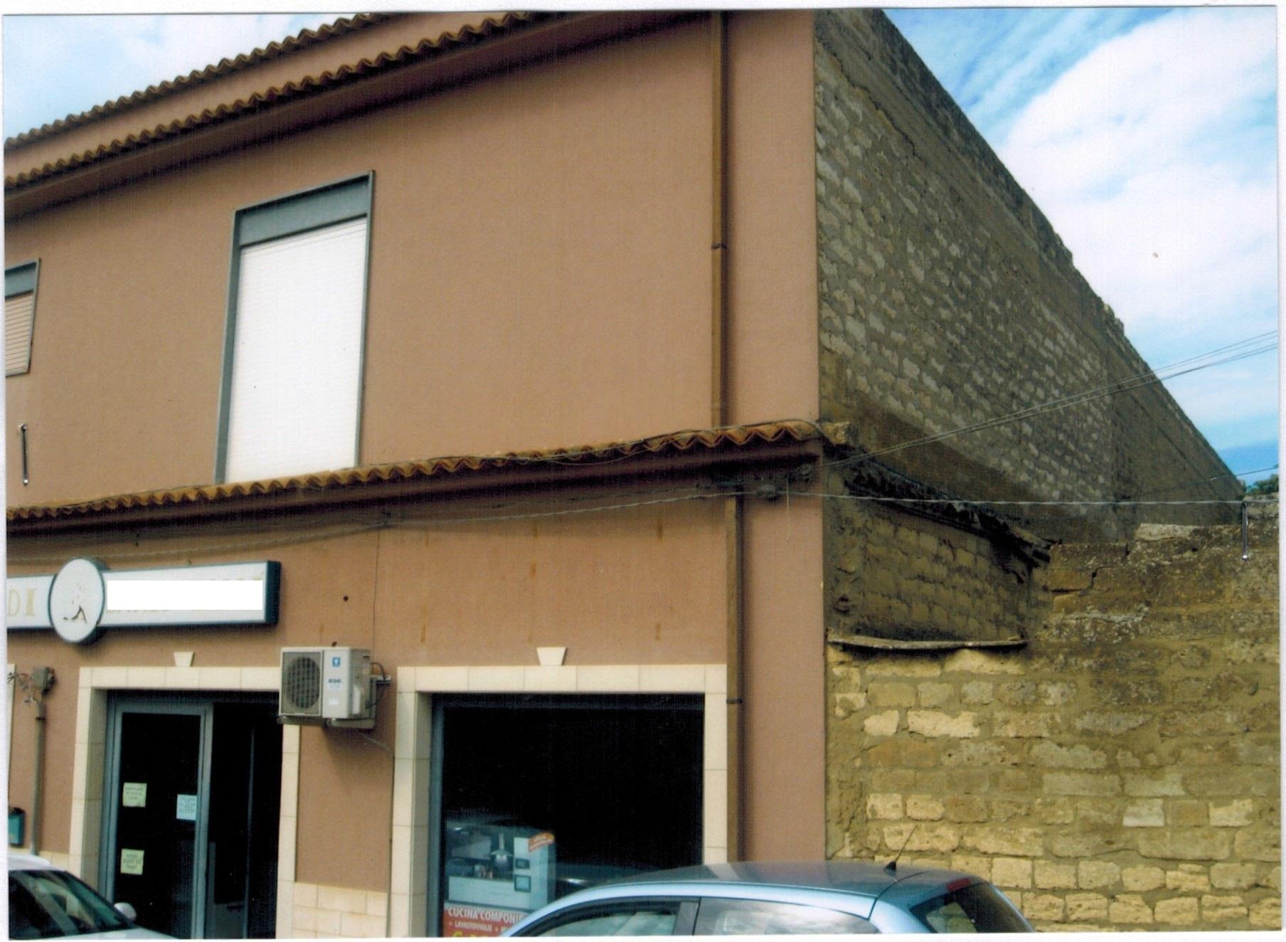 immobile negozio all'asta in Via XX Settembre, 317, 93015 Niscemi CL, Italia Niscemi, Caltanissetta - 2