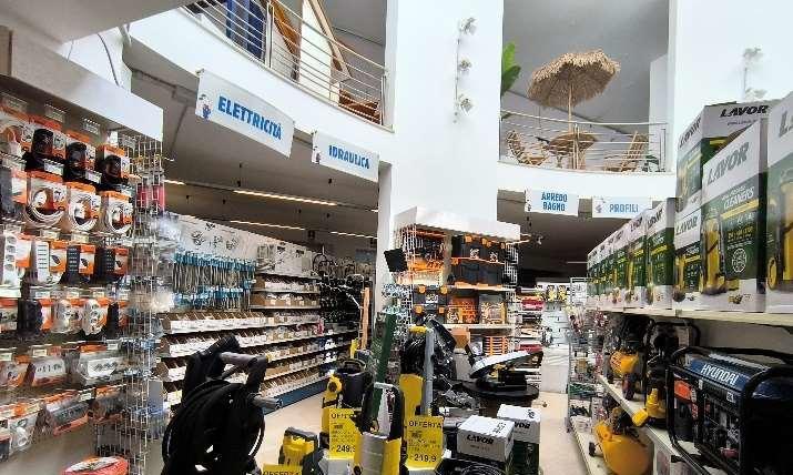immobile negozio all'asta in Via Tevere, 114, 93012 Gela CL, Italia Gela, Caltanissetta - 4