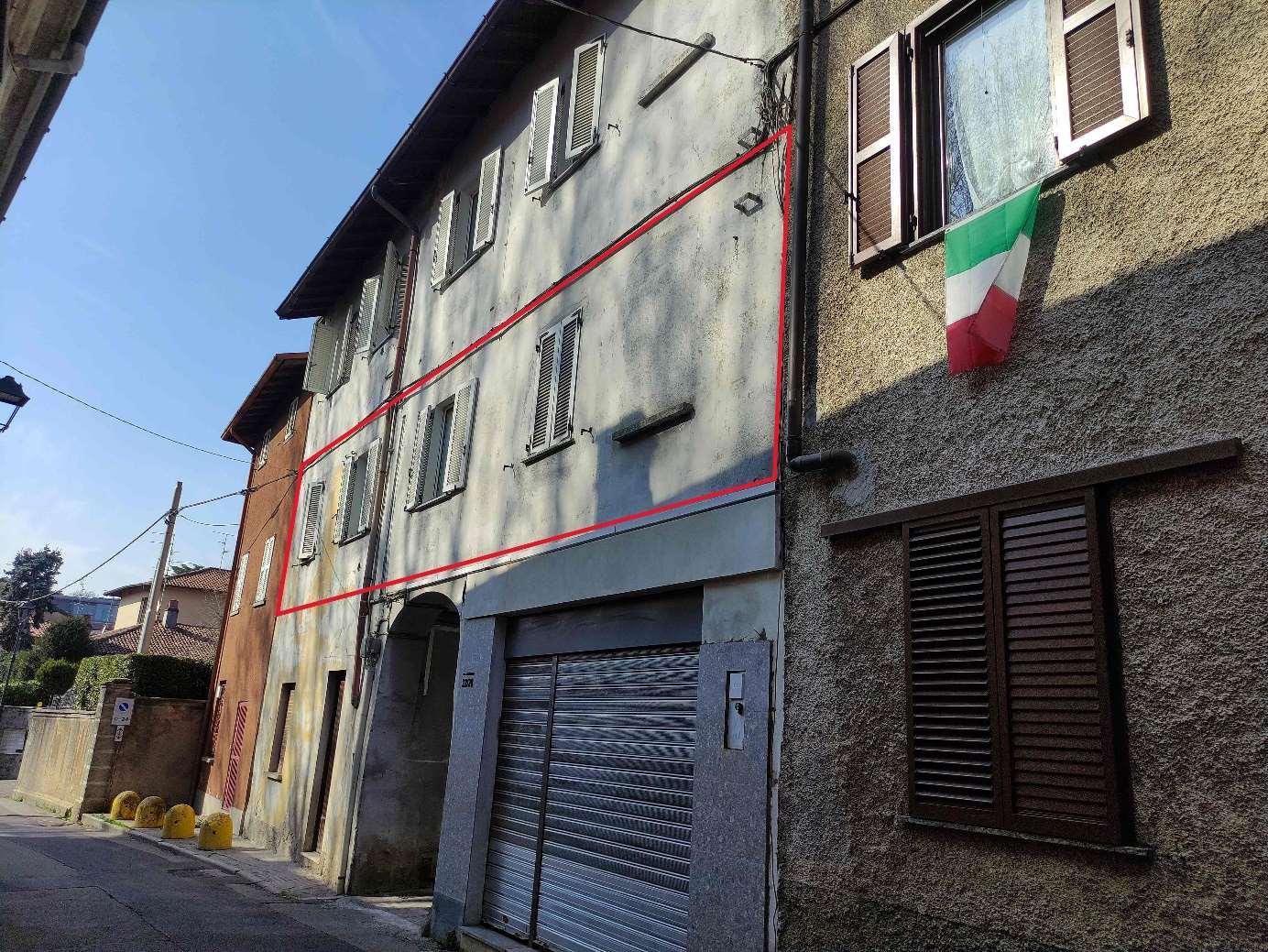 immobile appartamento all'asta in Via degli Arconati 28 - 22074 Lomazzo (CO) - 2