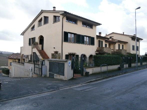 immobile appartamento all'asta in Via FERRERO 24 - Greve in Chianti (FI) - 2
