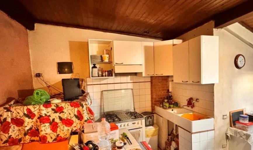 immobile appartamento all'asta in Via Porte Santa Maria 6 - 18038 Sanremo (IM) - 5