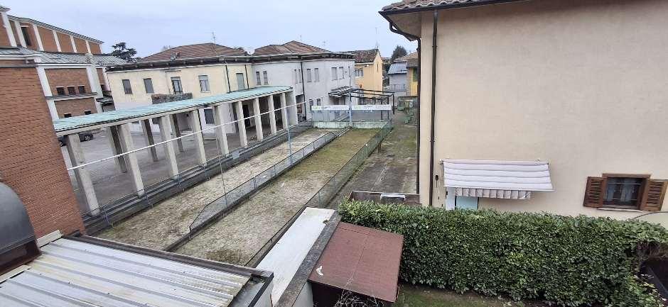 immobile appartamento all'asta in Via Pablo Picasso 22 - 26013 Crema (CR) - 3