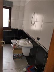 immobile appartamento all'asta in Frazione Brecciarola - Via Francesco De Ritis  21 - 66010 Fara Filiorum Petri (CH) - 3