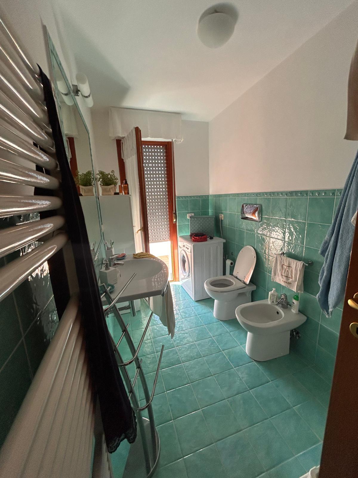 immobile appartamento all'asta in Piazza Caduti di Nassirya n10, 64018 Tortoreto Lido TE, Italia - 64018 Tortoreto (TE) - 2