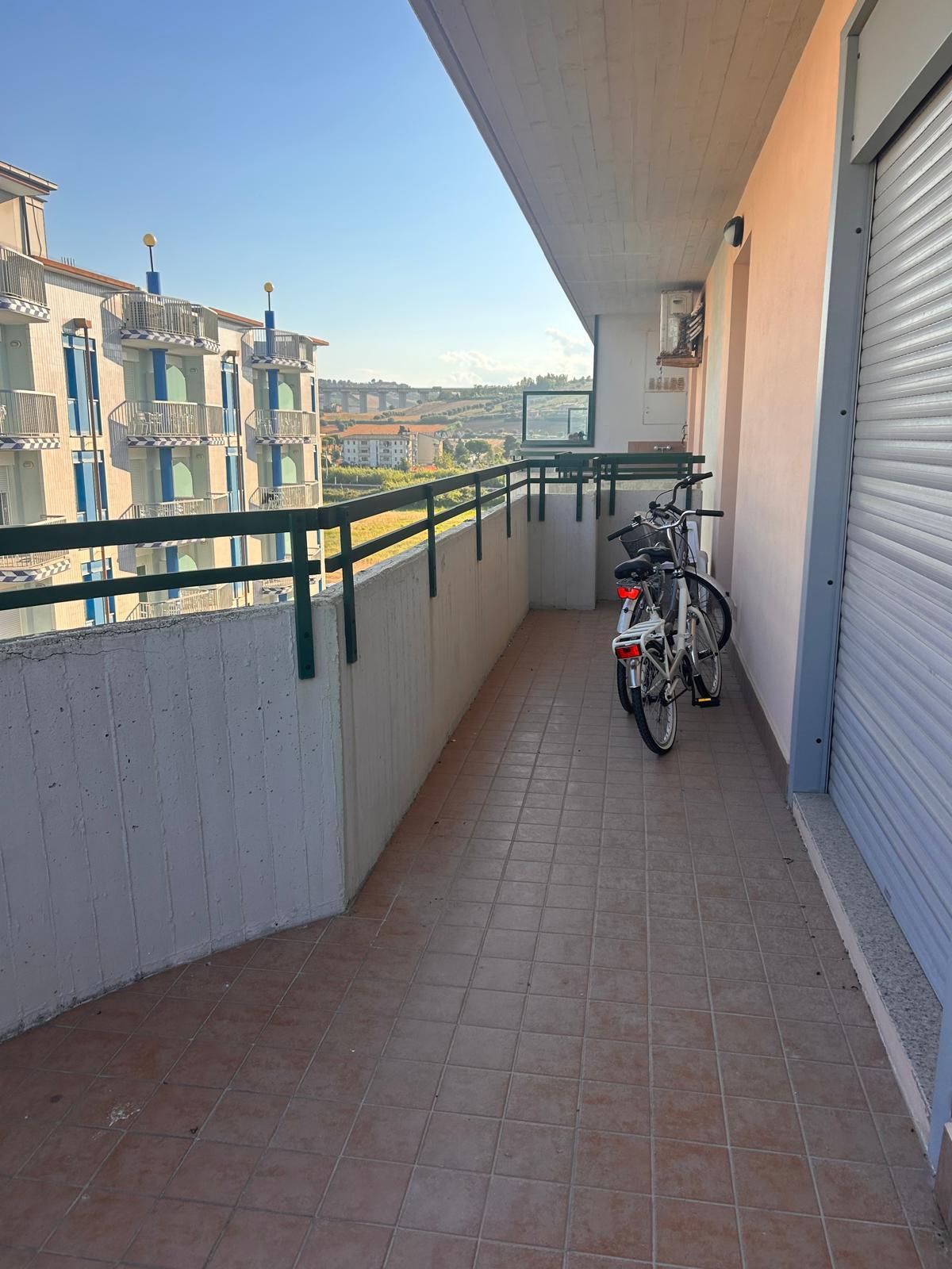 immobile appartamento all'asta in Piazza Caduti di Nassirya N1O 64018 Tortoreto Lido TE, Italia - 64018 Tortoreto (TE) - 2