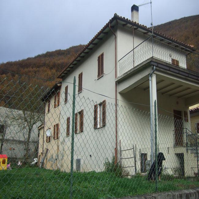 immobile casa singola all'asta in Località Bavareto, 62038 Serravalle di Chienti MC, Italia Serravalle Di Chienti, Macerata - 2