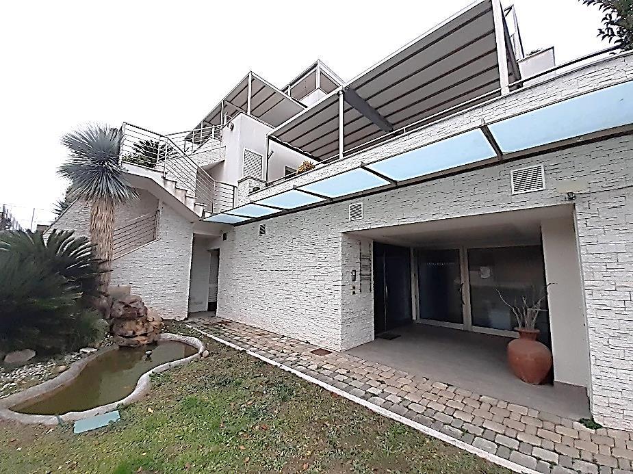 immobile ufficio all'asta in Via S Pietro, 29/b, 63066 Grottammare AP, Italia Grottammare, Ascoli Piceno - 1