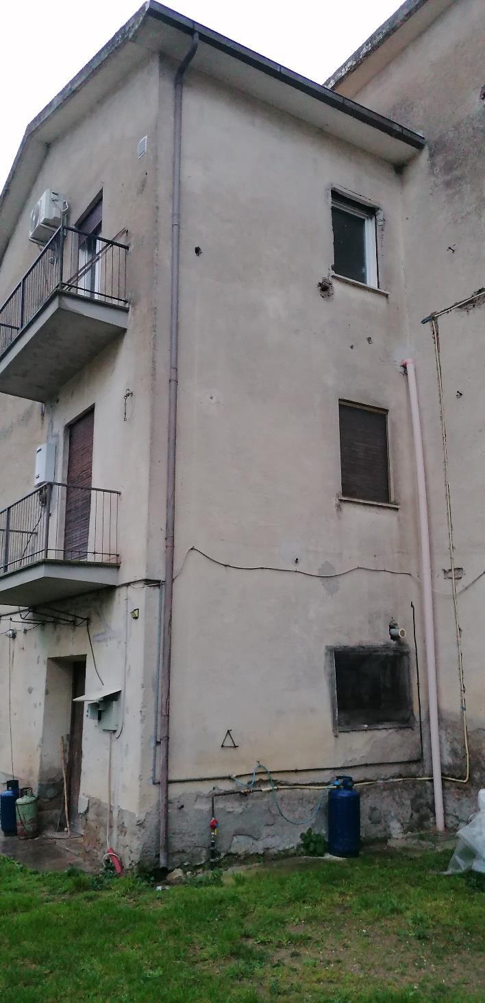immobile appartamento all'asta in Via della Valle, 7 - 02042 Collevecchio (RI) - 3