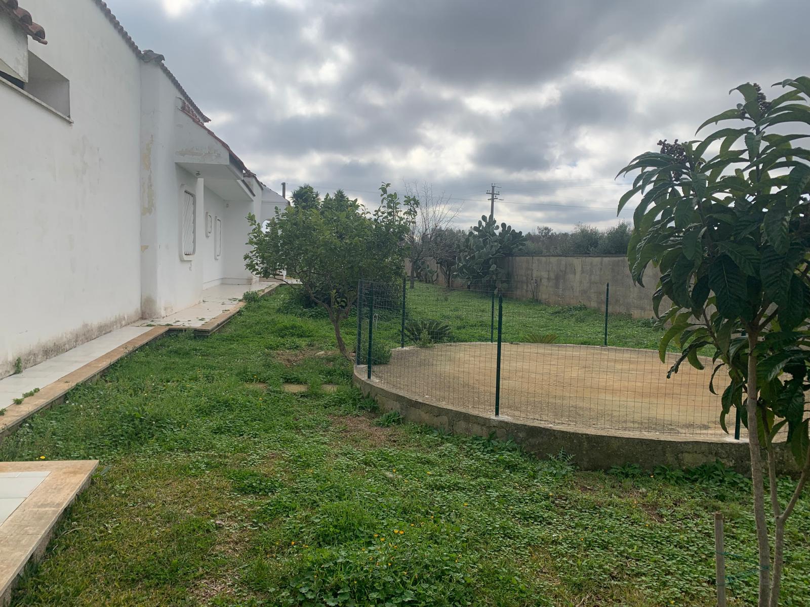 immobile villa all'asta in Strada Comunale Concessioni Coppola Sud - 73044 Galatone (LE) - 2