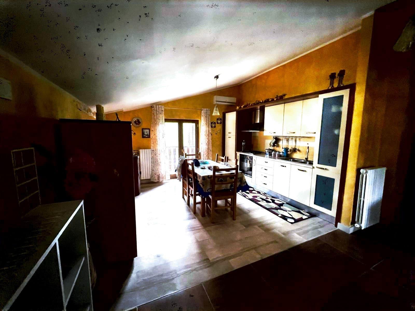 immobile appartamento all'asta in Via SSAppia o via Nazionale - 83016 Roccabascerana (AV) - 3