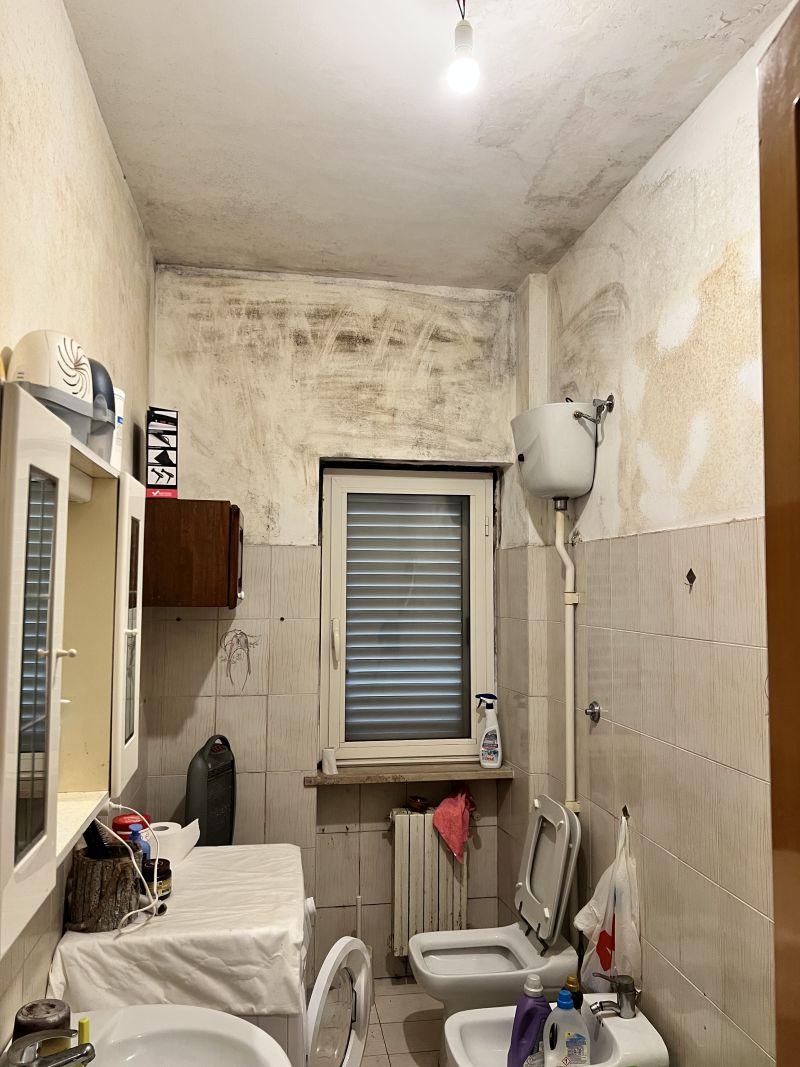 immobile appartamento all'asta in Via Belvedere, 21, 65011 Catignano PE, Italia Catignano, Pescara - 2