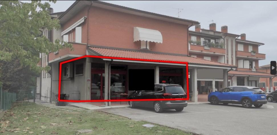 immobile attivita commerciale all'asta in Via Filippo Turati, 31/1A - 42020 Quattro Castella (RE) - 1