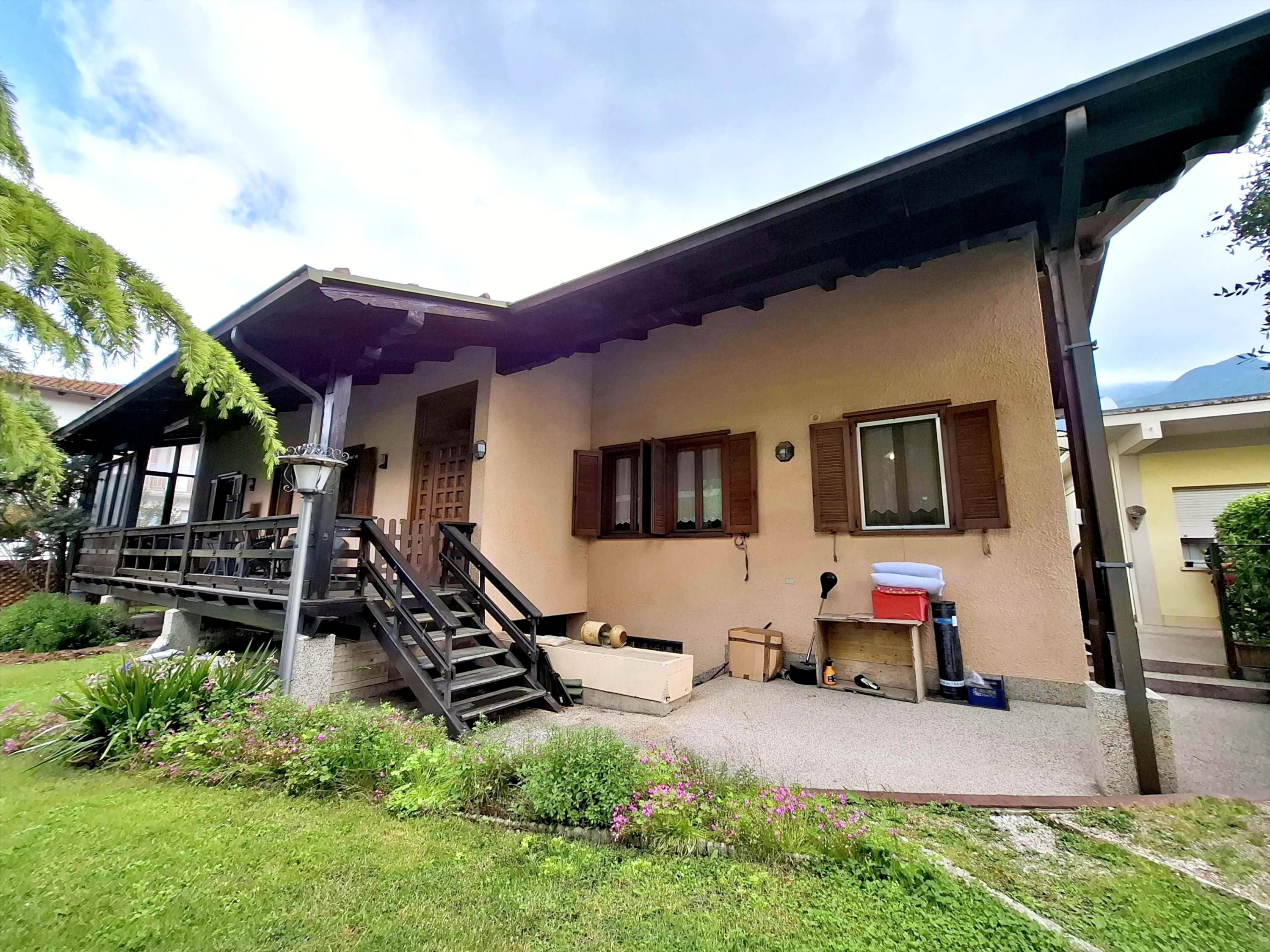 immobile villa all'asta in Via Vegliato, 12 - 33013 Gemona del Friuli (UD) - 1