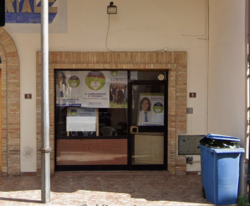immobile negozio all'asta in Via Guglielmo Marconi, 5, 64024 Notaresco TE, Italia Notaresco, Teramo - 1