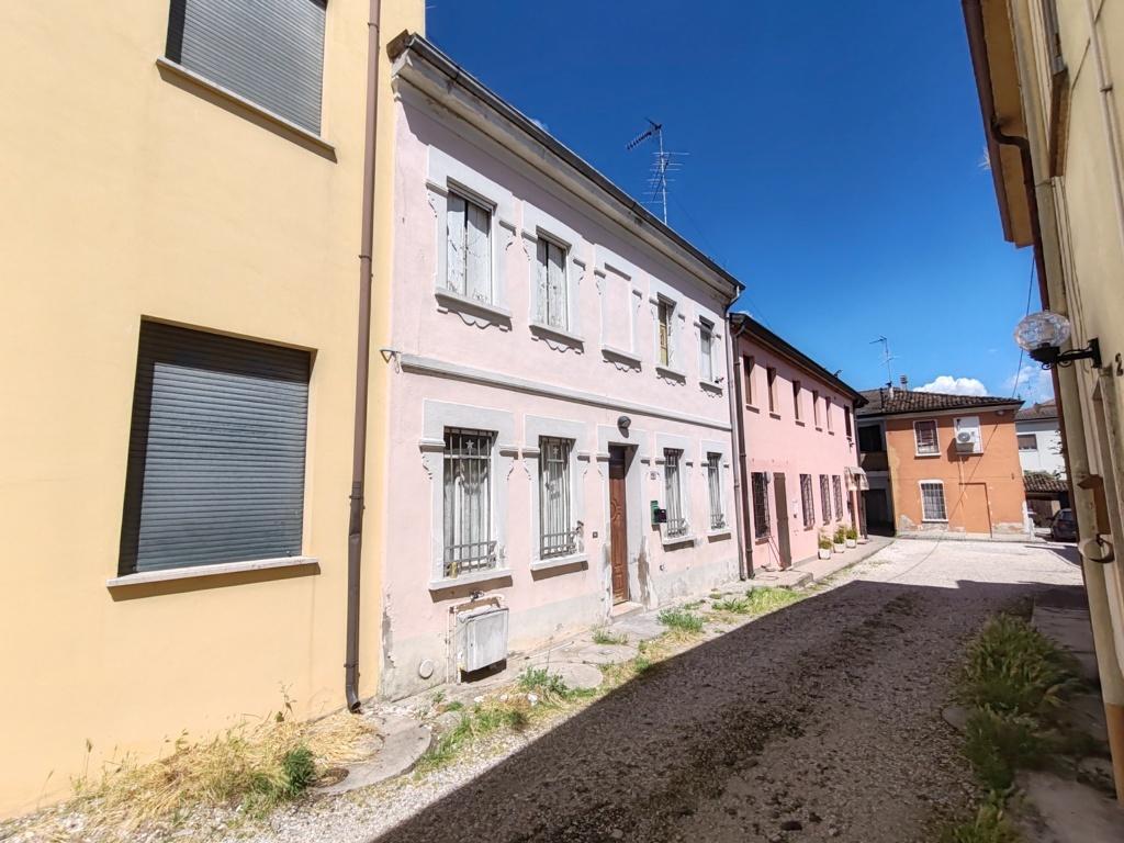 immobile appartamento all'asta in Vicolo Terzo 3 - 46010 Curtatone (MN) - 1