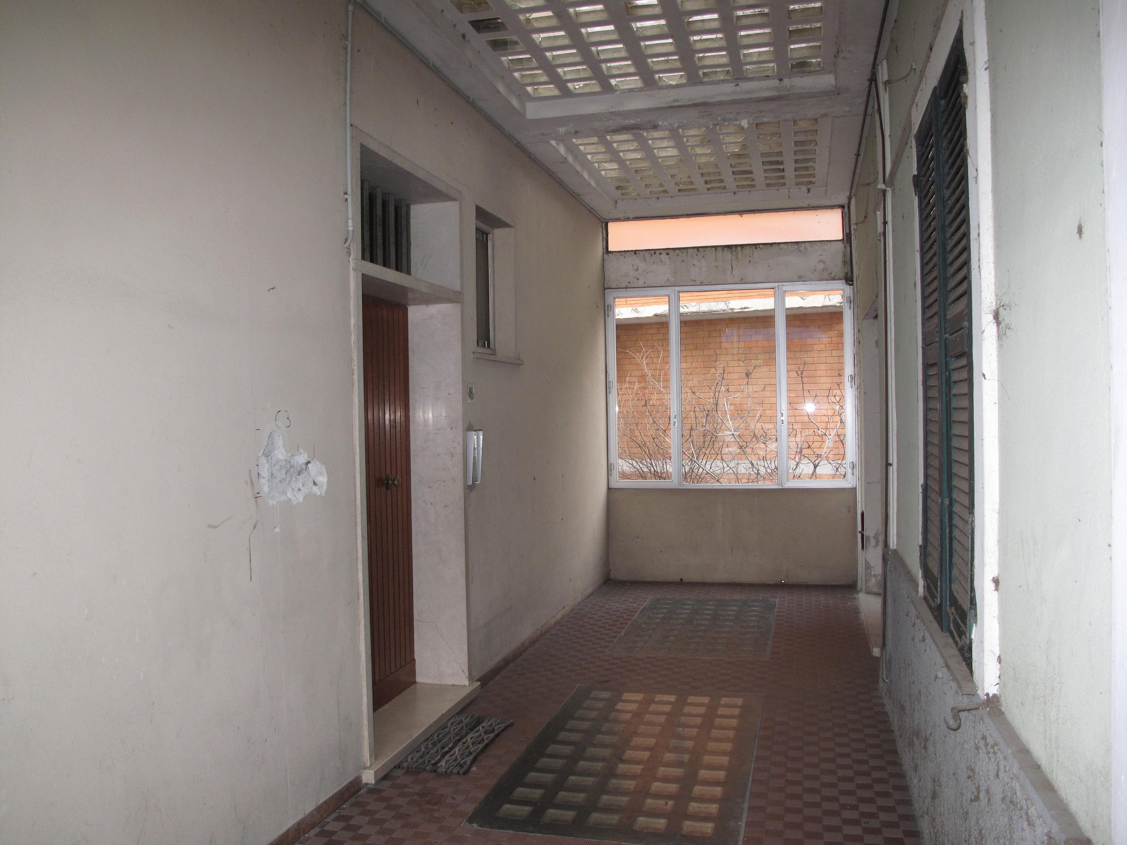 immobile appartamento all'asta in VIA FRATELLI CANEPA CIV 48A, INT 1 - 16010 Serra Riccò (GE) - 1