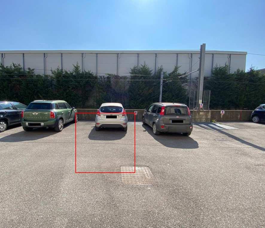 immobile attivita commerciale all'asta in Via Gerolamo Acerbis, 14, 24022 Alzano Lombardo BG, Italia Alzano Lombardo, Bergamo - 1