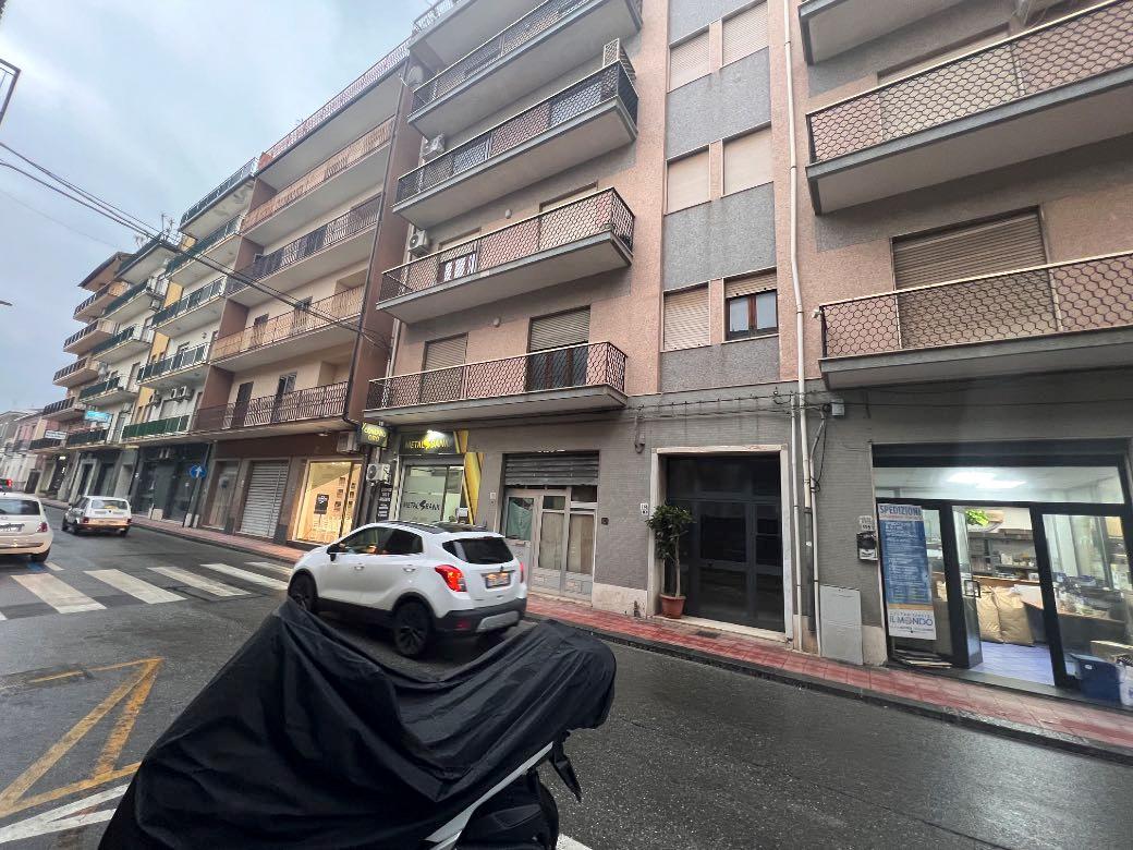 immobile appartamento all'asta in Via Regina Margherita, 113 - 98028 Santa Teresa di Riva (ME) - 3
