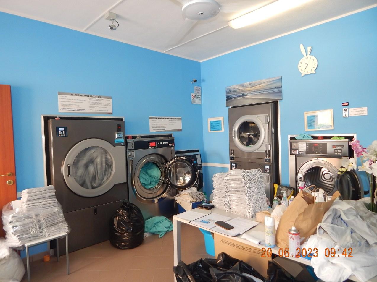 immobile negozio all'asta in VIA DA VERRAZZANO, N 3 - 07020 Golfo Aranci (SS) - 4