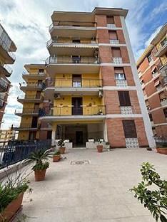 immobile appartamento all'asta in Via Antonio Gramsci n 13 - 80059 Torre del Greco (NA) - 2