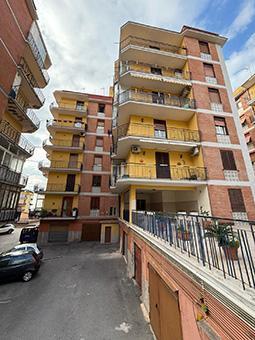 immobile appartamento all'asta in Via Antonio Gramsci n 13 - 80059 Torre del Greco (NA) - 3