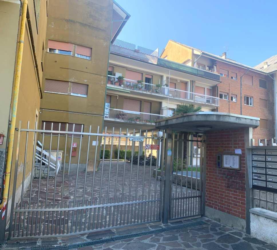 immobile cantina all'asta in Via Sardegna, 7, 20812 Limbiate MB, Italia Limbiate, Monza e della Brianza - 1