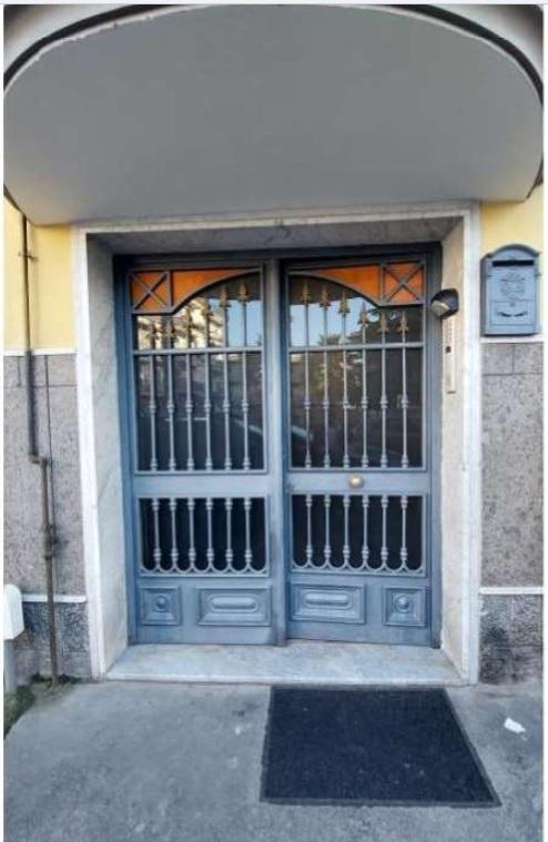 immobile cantina all'asta in Via del Molise n43 - 80021 Afragola (NA) - 1