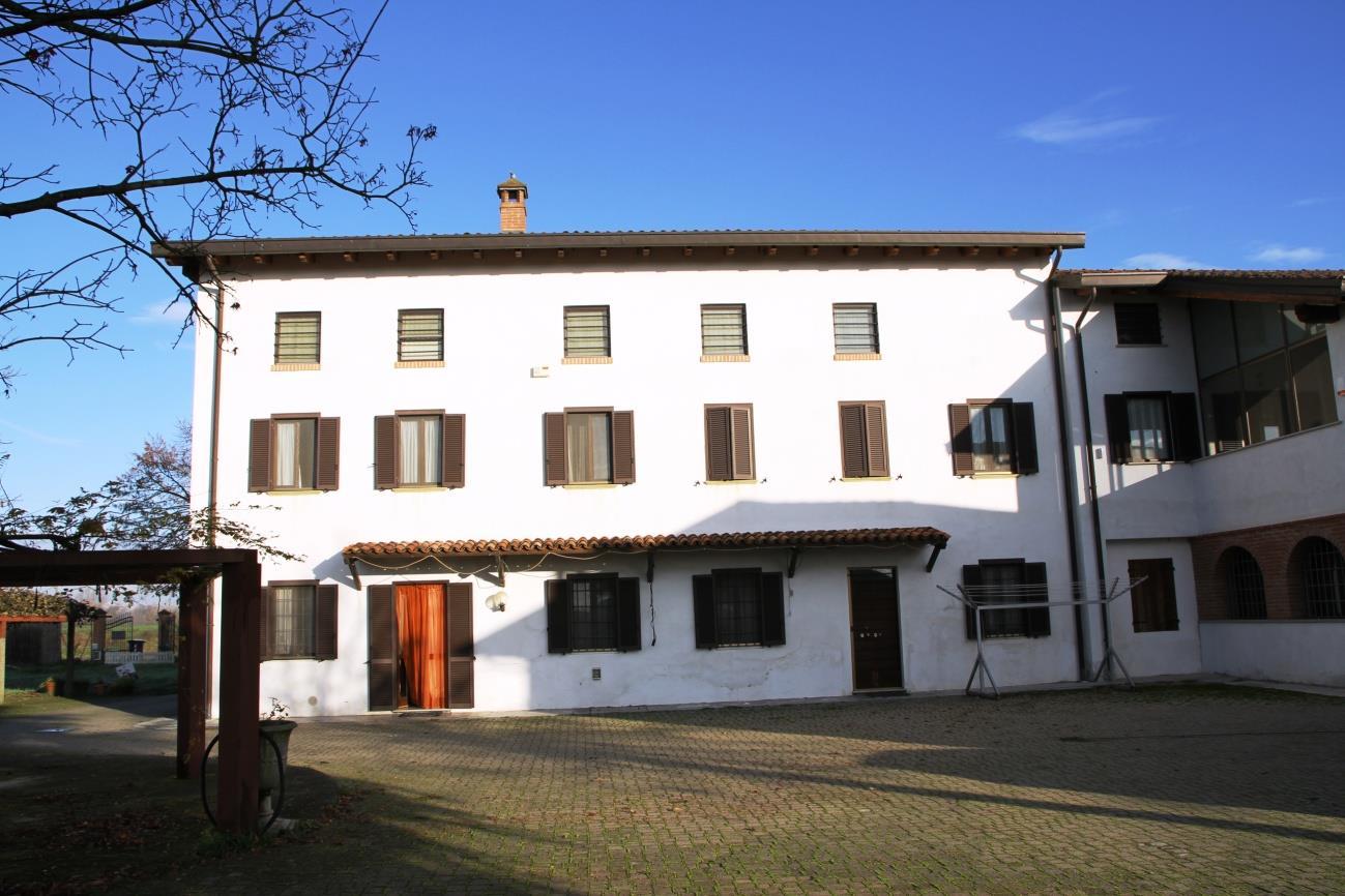 immobile appartamento all'asta in Argine Malpensata, 34, 15033 Casale Monferrato AL, Italia Casale Monferrato, Alessandria - 1
