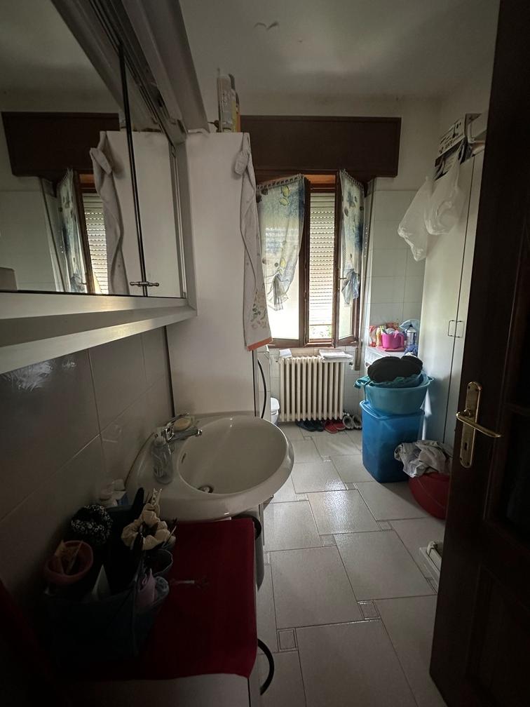 immobile appartamento all'asta in Via Briani 42 - 20832 Desio (MB) - 3